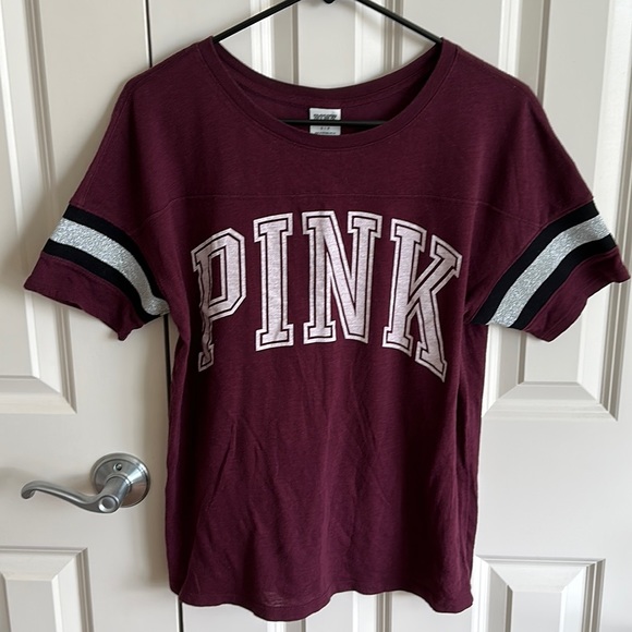 PINK Victoria’s Secret Maroon Logo Tee - Picture 1 of 5